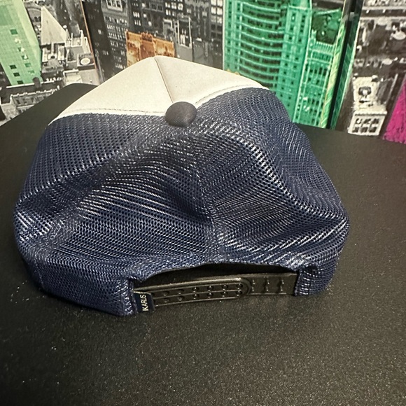 Pug , Snapback - Picture 3 of 4